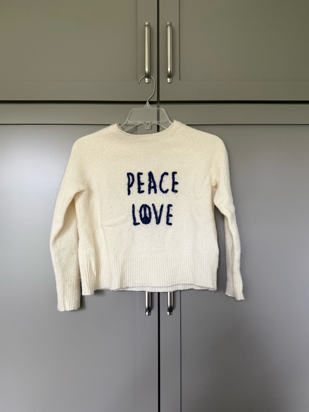 Golden Sun 100% Cashmere Cream 'PEACE LOVE' Knit Sweater with Navy Lettering